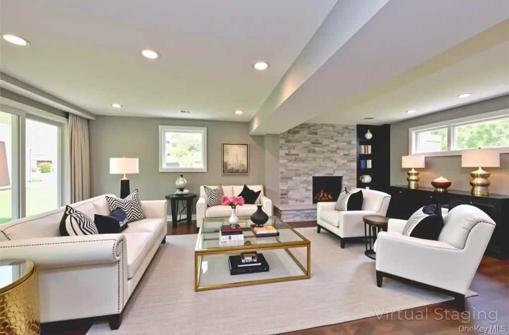 10 Evelyn Drive, Bethpage, NY 11714