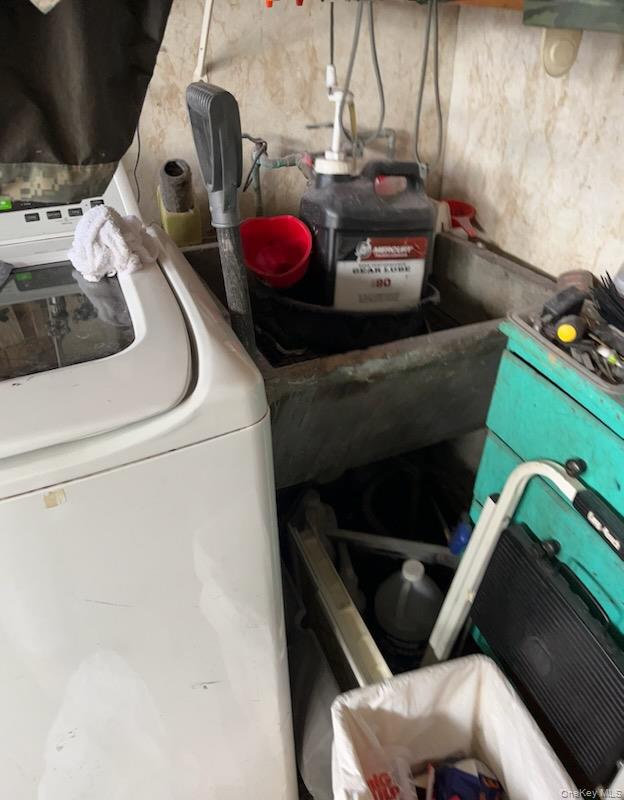 32 Nearwater Avenue, Massapequa, NY 11758