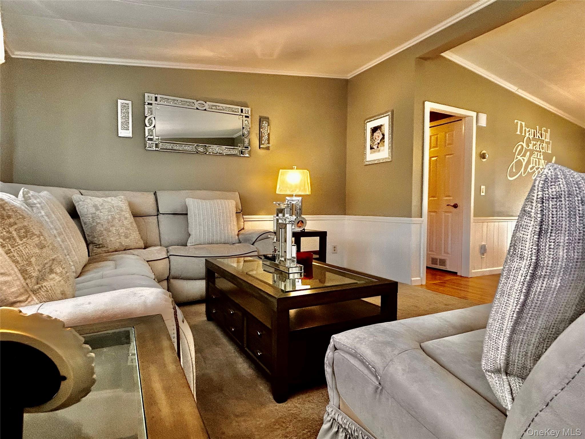 128 Brittany Terrace # 128, Rock Tavern, NY 12575