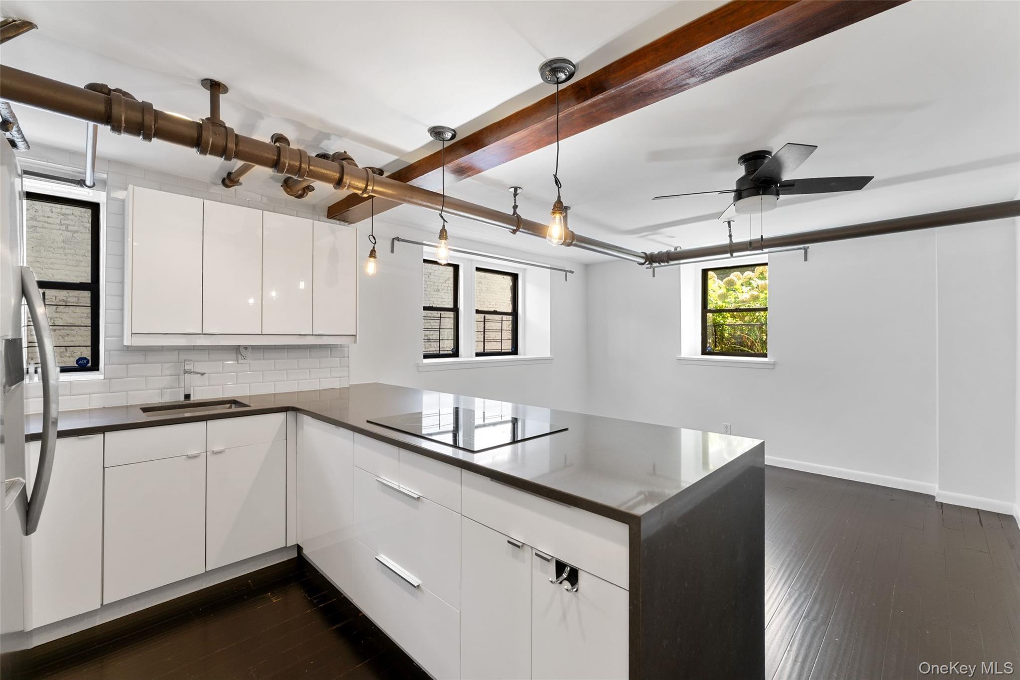 56 Pondfield Road W # A, Bronxville, NY 10708