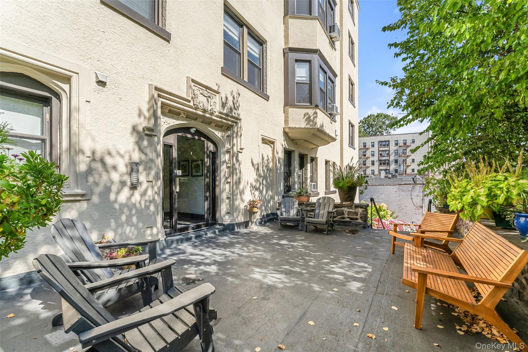 56 Pondfield Road W # A, Bronxville, NY 10708