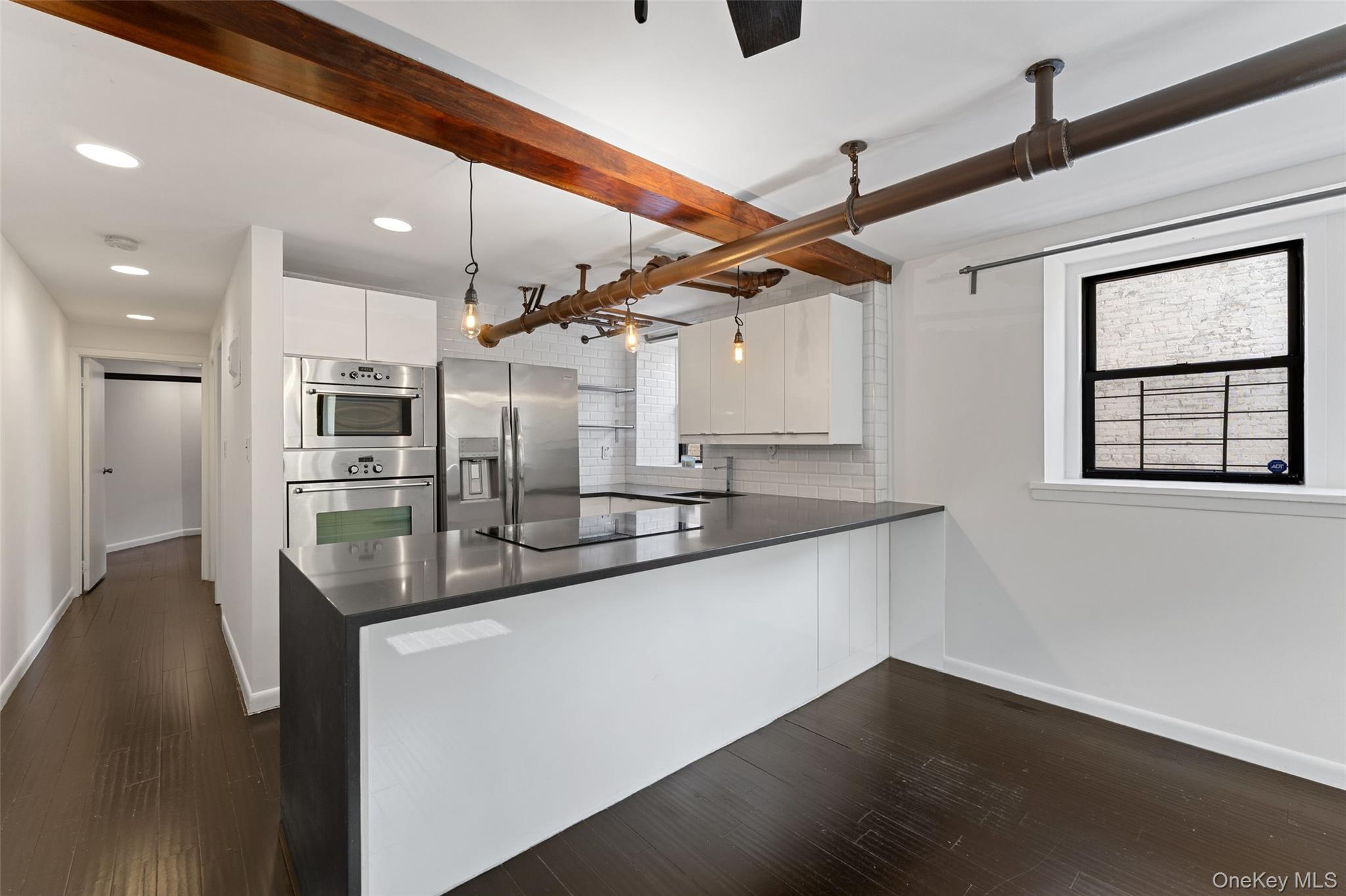 56 Pondfield Road W # A, Bronxville, NY 10708