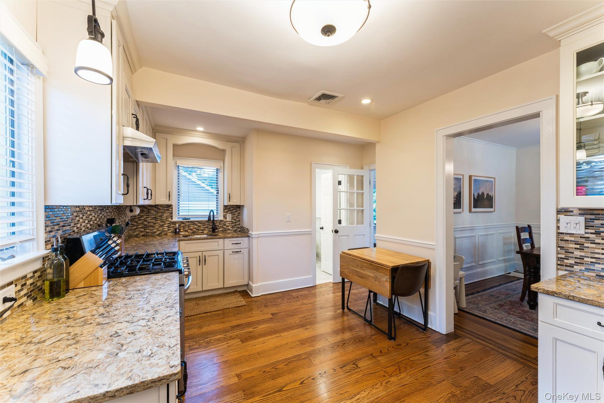 104 Cedar Avenue, Rockville Centre, NY 11570