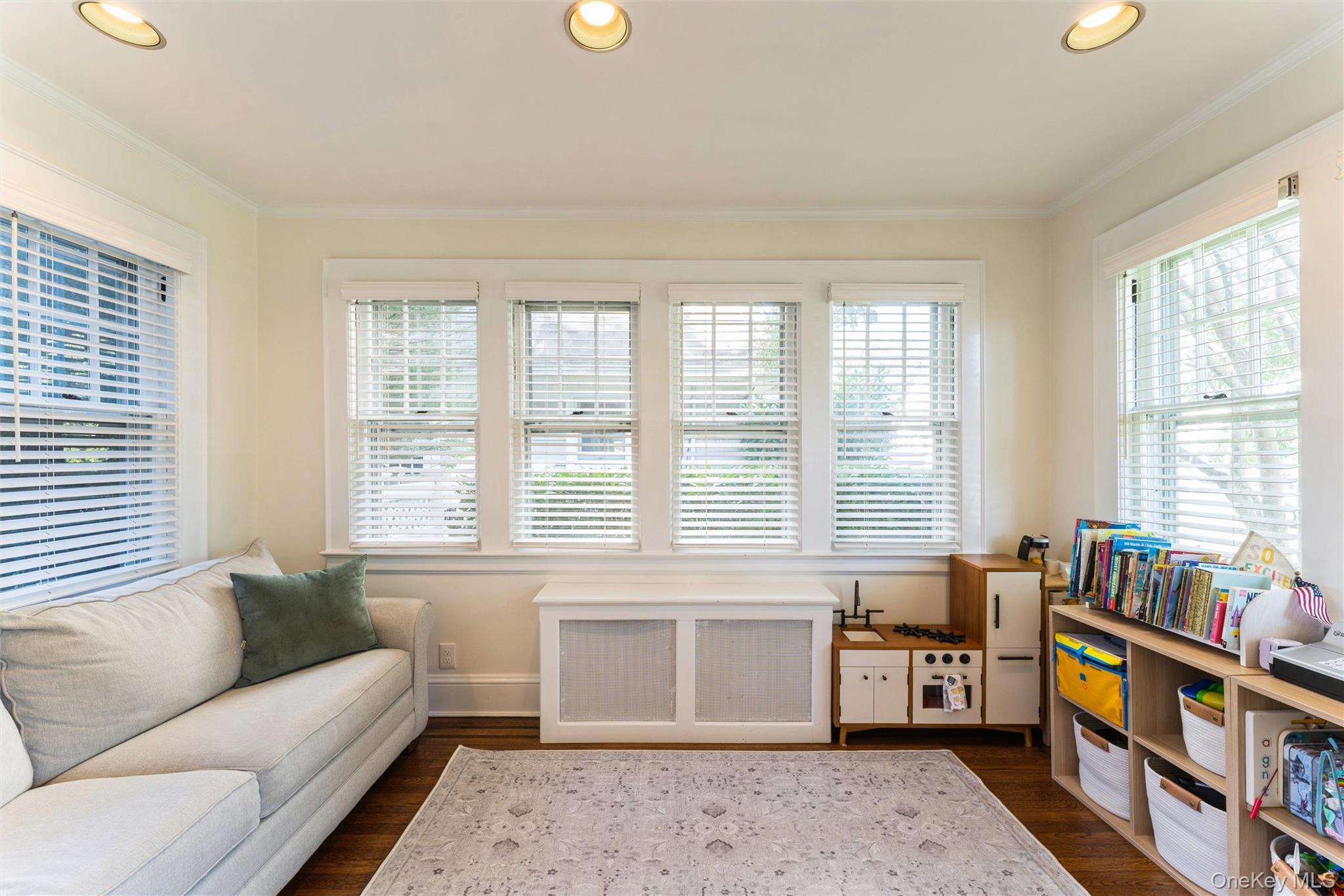 104 Cedar Avenue, Rockville Centre, NY 11570