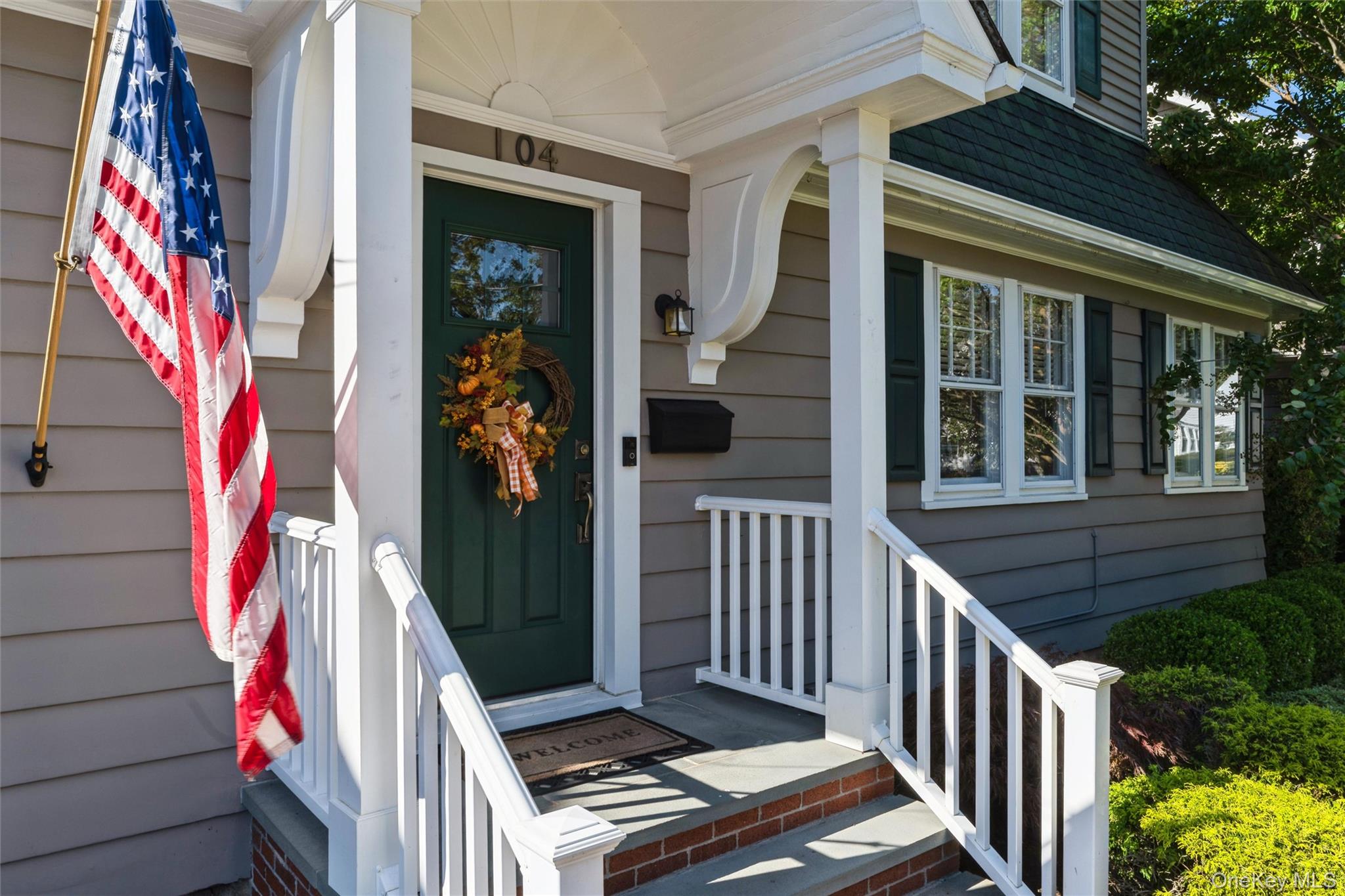 104 Cedar Avenue, Rockville Centre, NY 11570