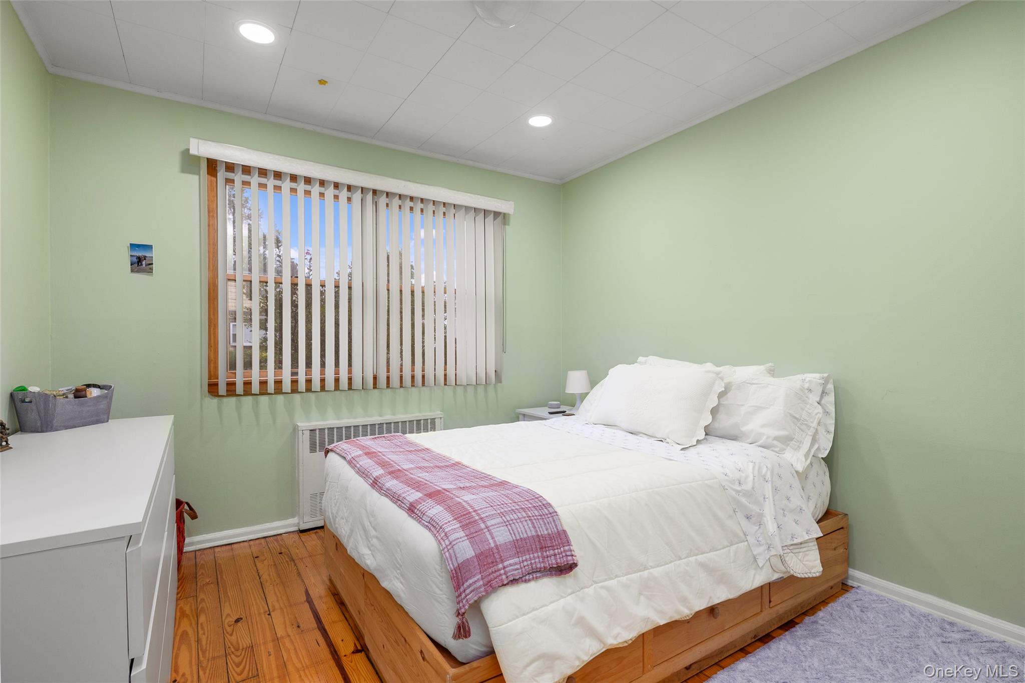 1212 12th Street, West Babylon, NY 11704