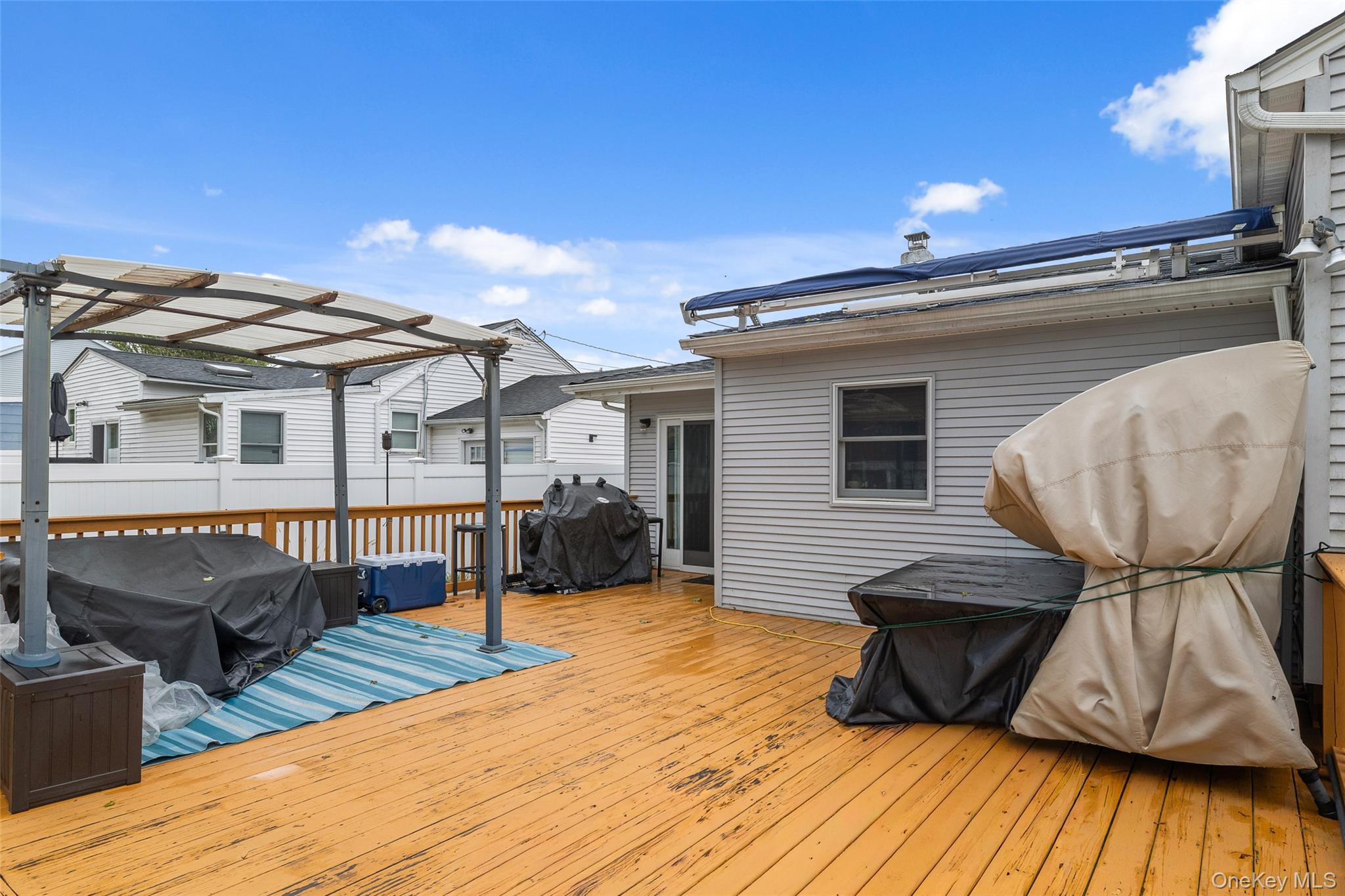 1212 12th Street, West Babylon, NY 11704