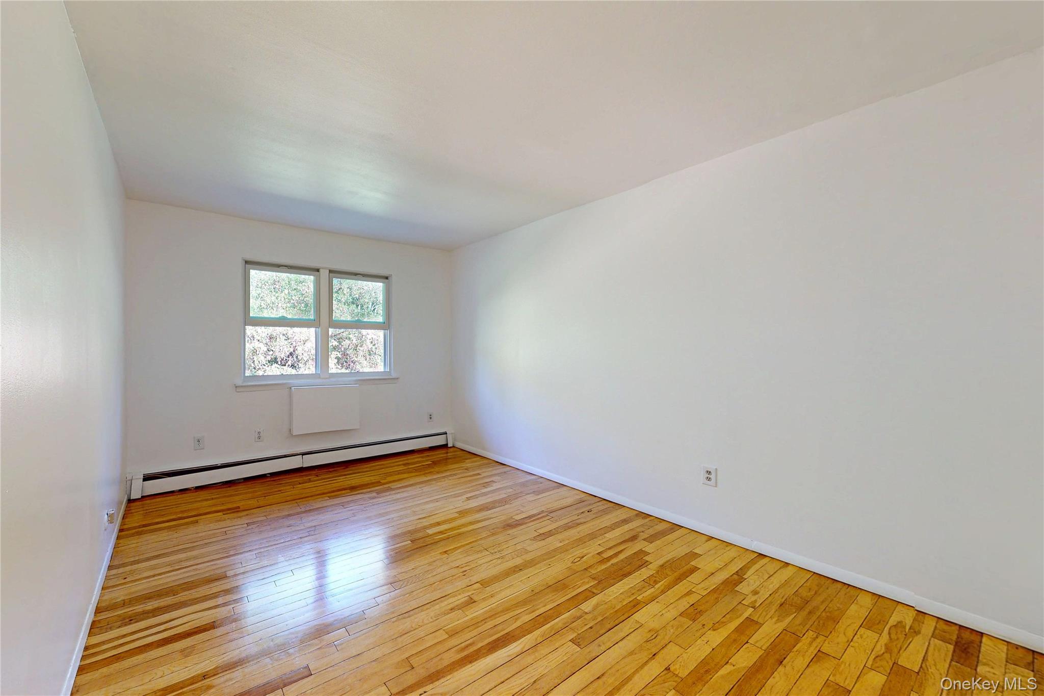 19 Alpine Drive # F, Wappingers Falls, NY 12590