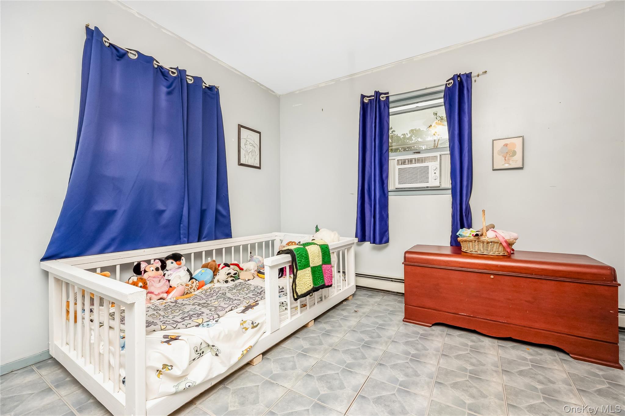 60 Tiptop Lane, Hicksville, NY 11801