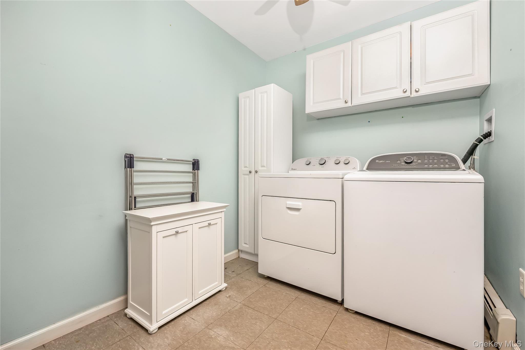 60 Tiptop Lane, Hicksville, NY 11801