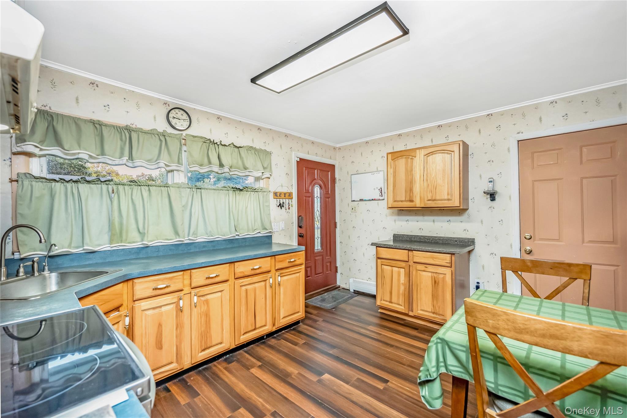 60 Tiptop Lane, Hicksville, NY 11801