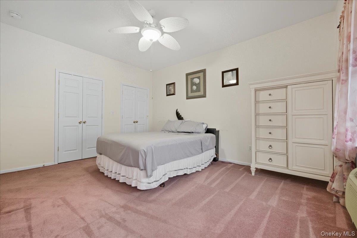 197 Fulton Street # 2, Farmingdale, NY 11735