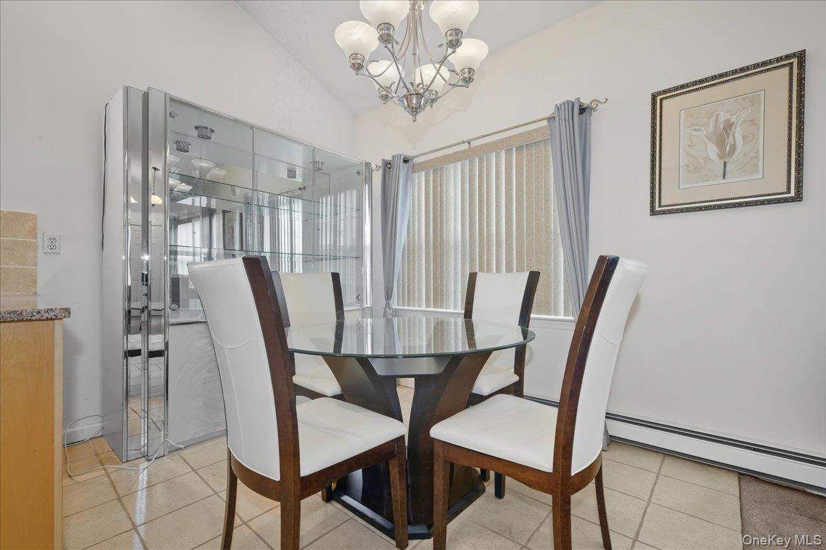 197 Fulton Street # 2, Farmingdale, NY 11735