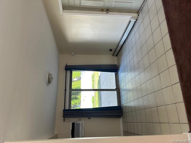 185 N Bicycle Path, Selden, NY 11784