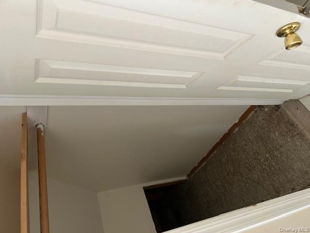 185 N Bicycle Path, Selden, NY 11784