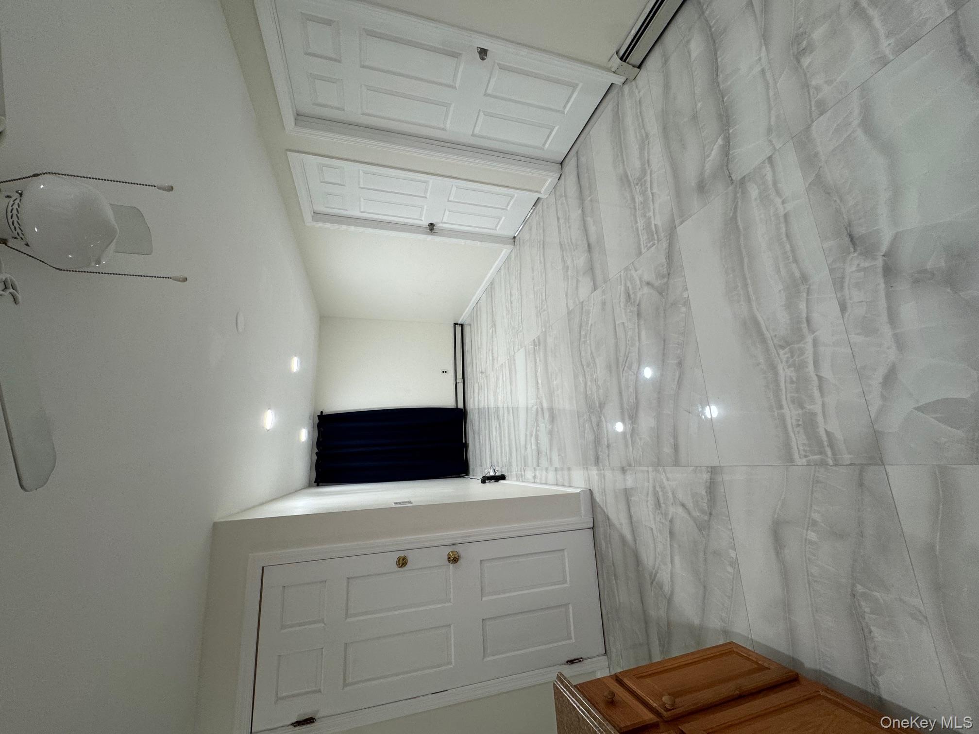 185 N Bicycle Path, Selden, NY 11784