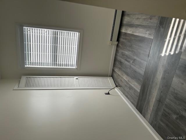 185 N Bicycle Path, Selden, NY 11784