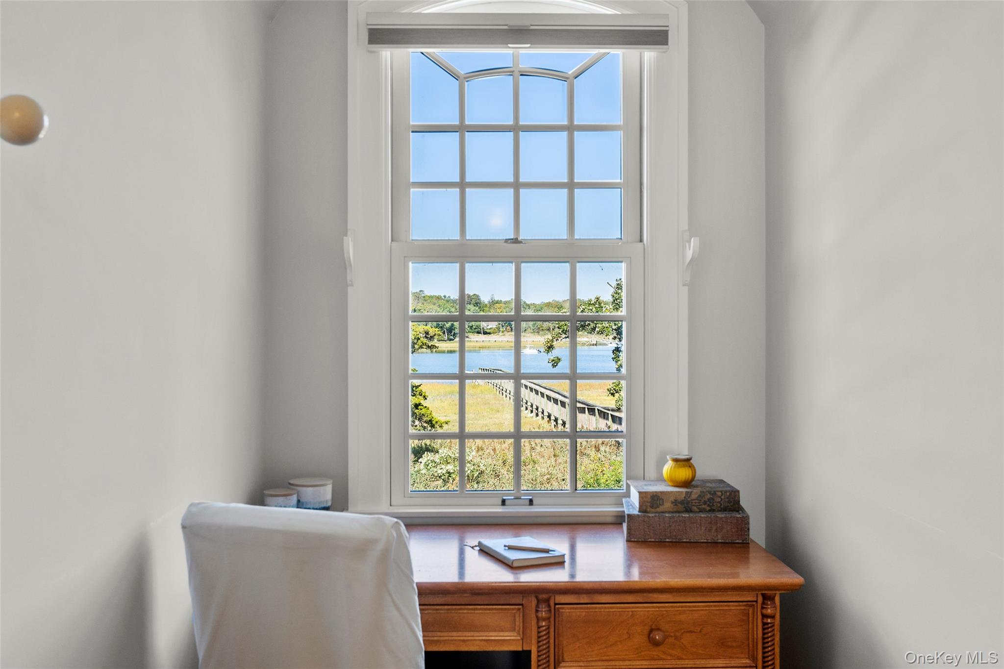 2 Pheasant Run, Setauket, NY 11733