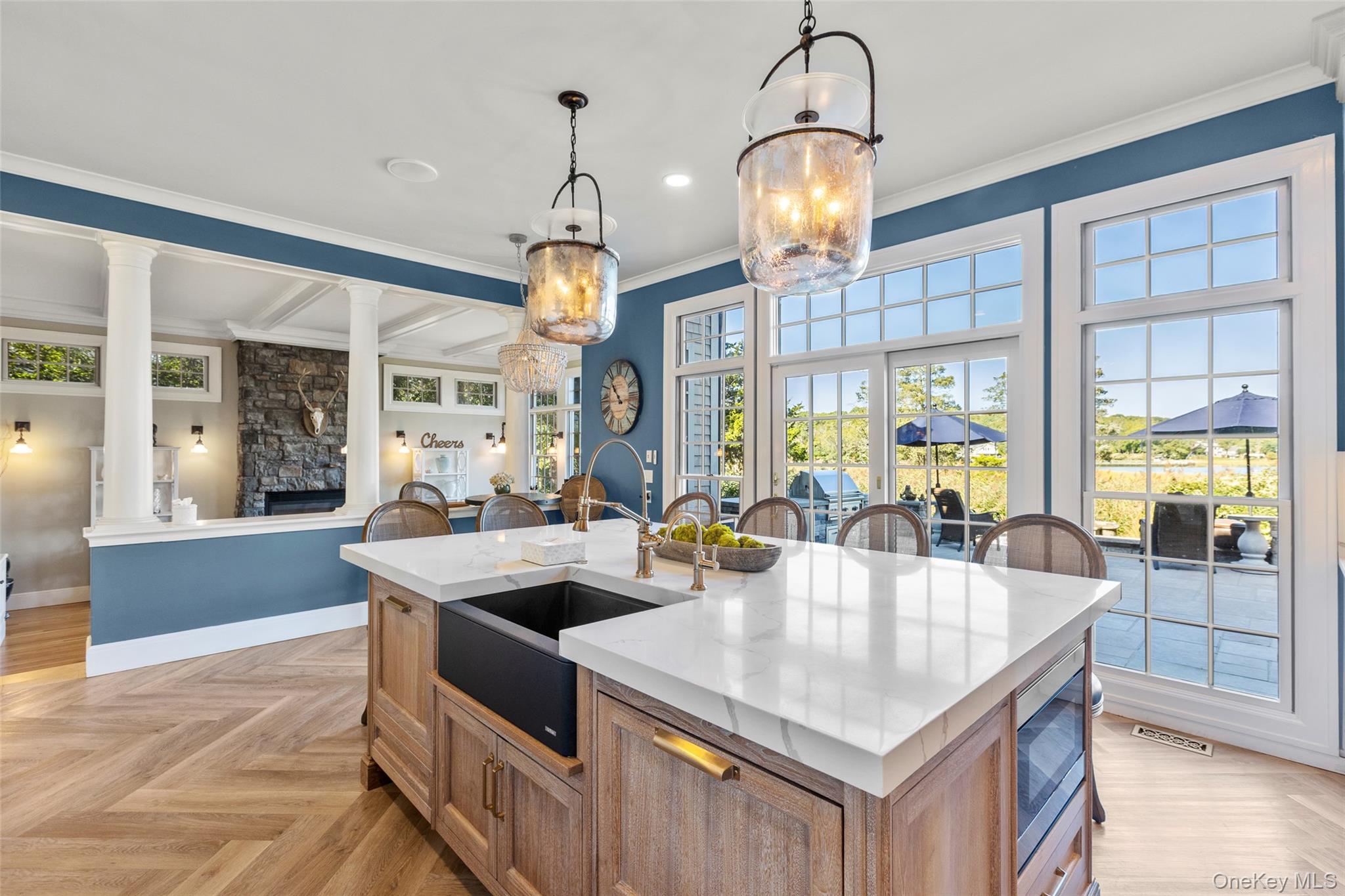 2 Pheasant Run, Setauket, NY 11733