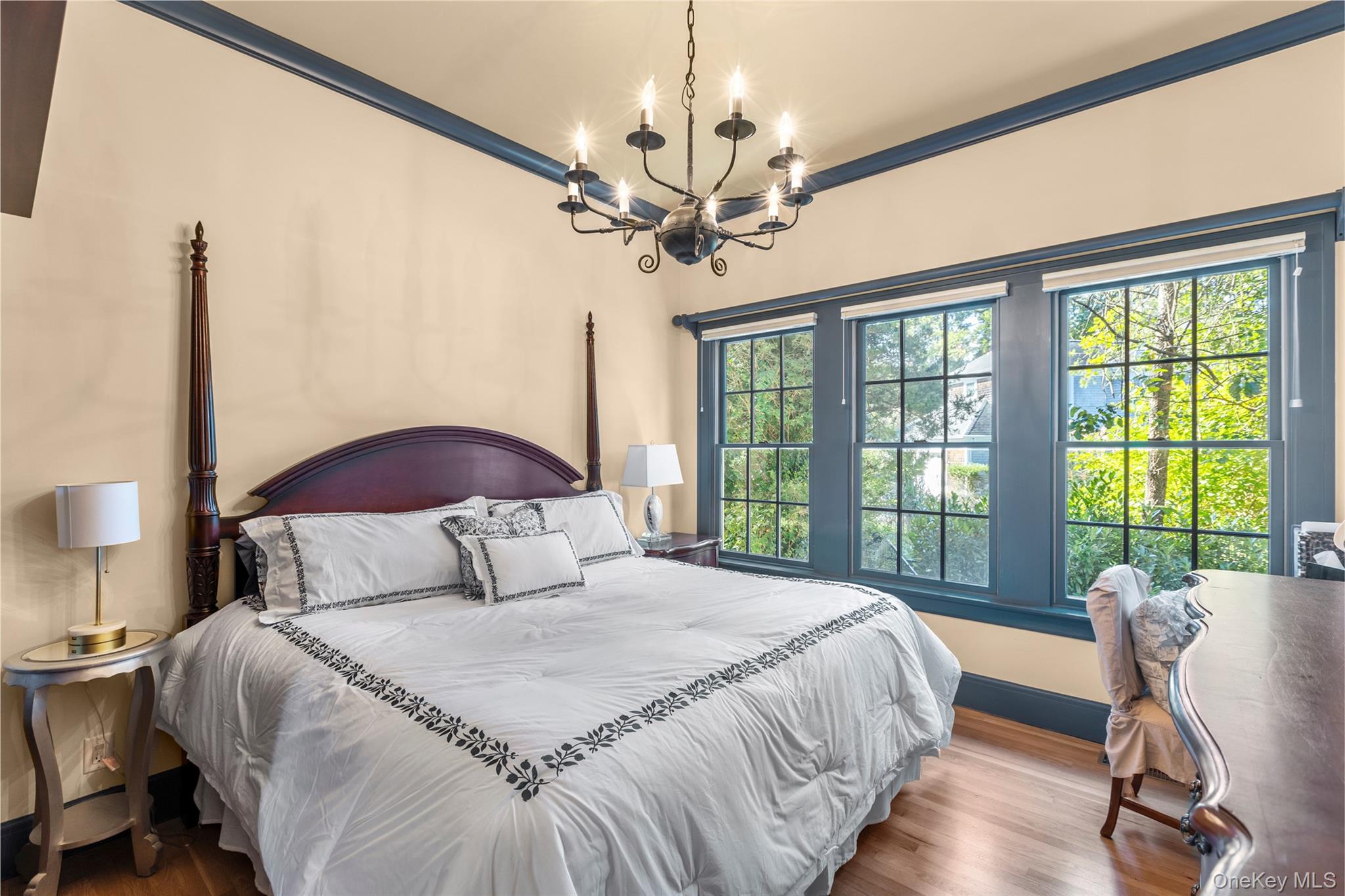 2 Pheasant Run, Setauket, NY 11733