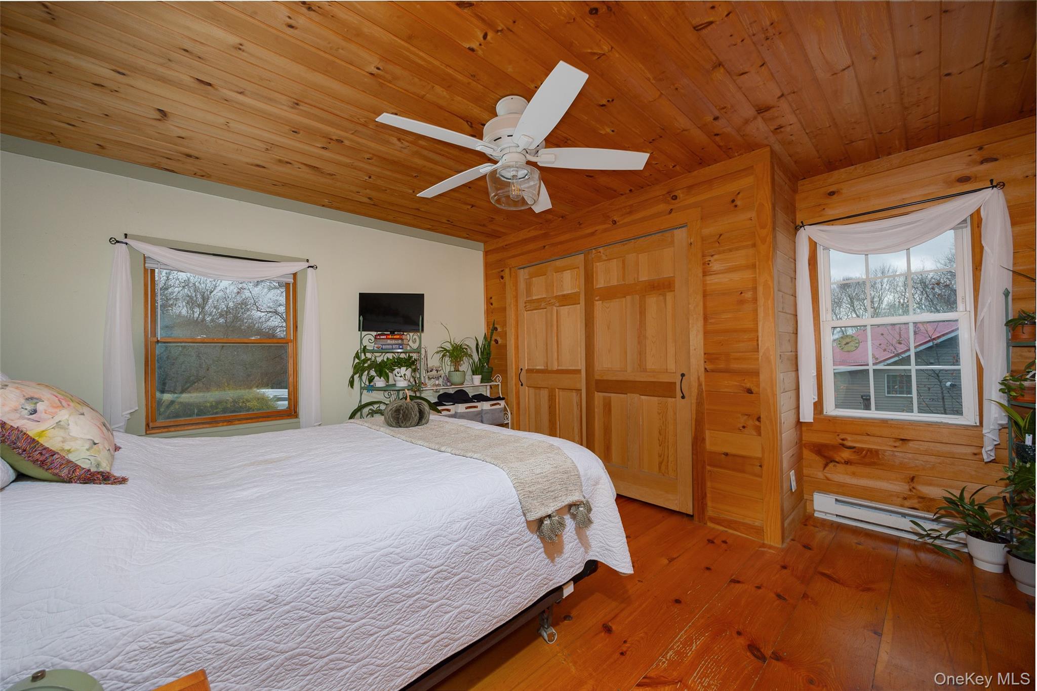 18 Hummingbird Way, Staatsburg, NY 12580