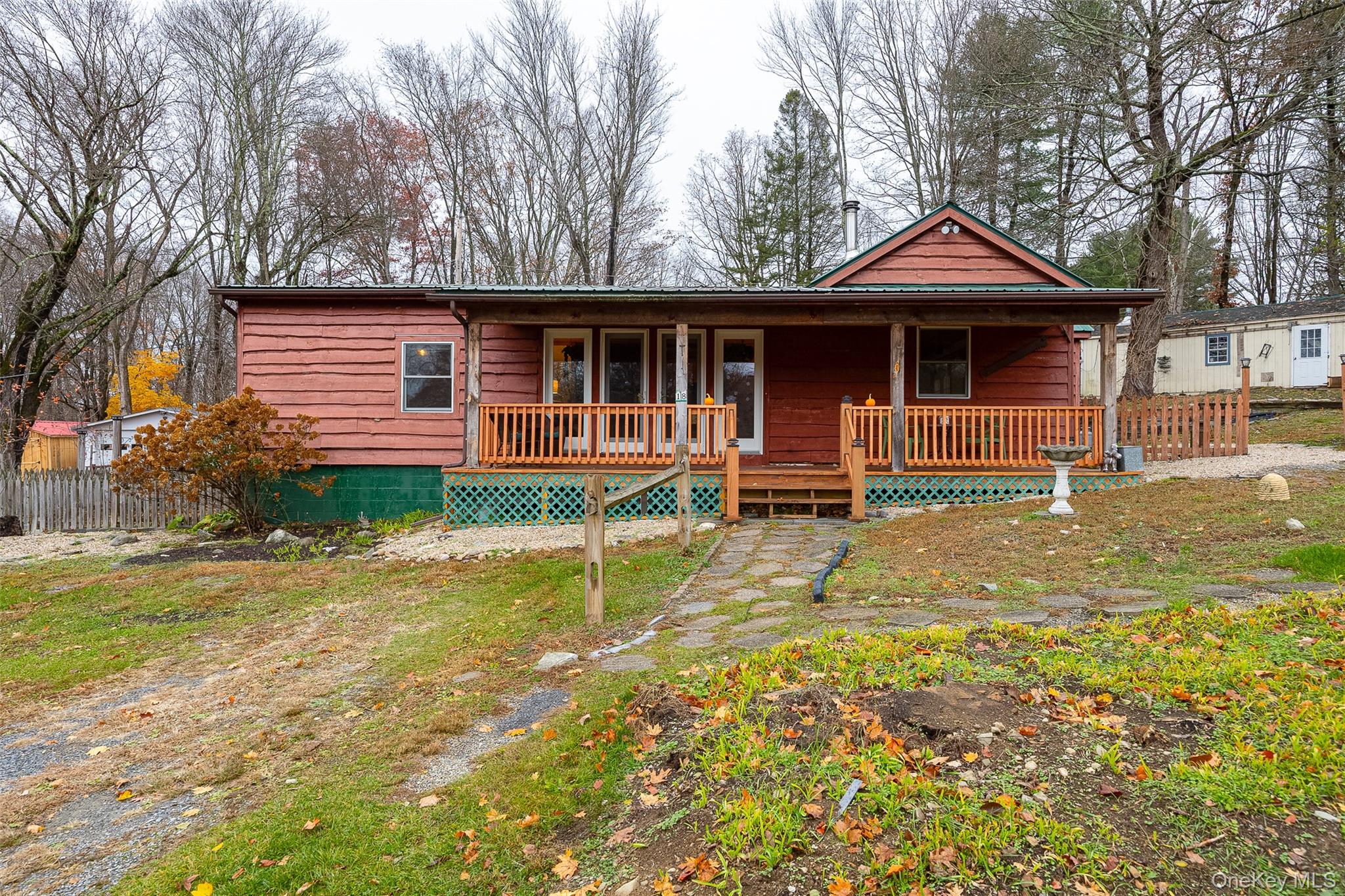 18 Hummingbird Way, Staatsburg, NY 12580