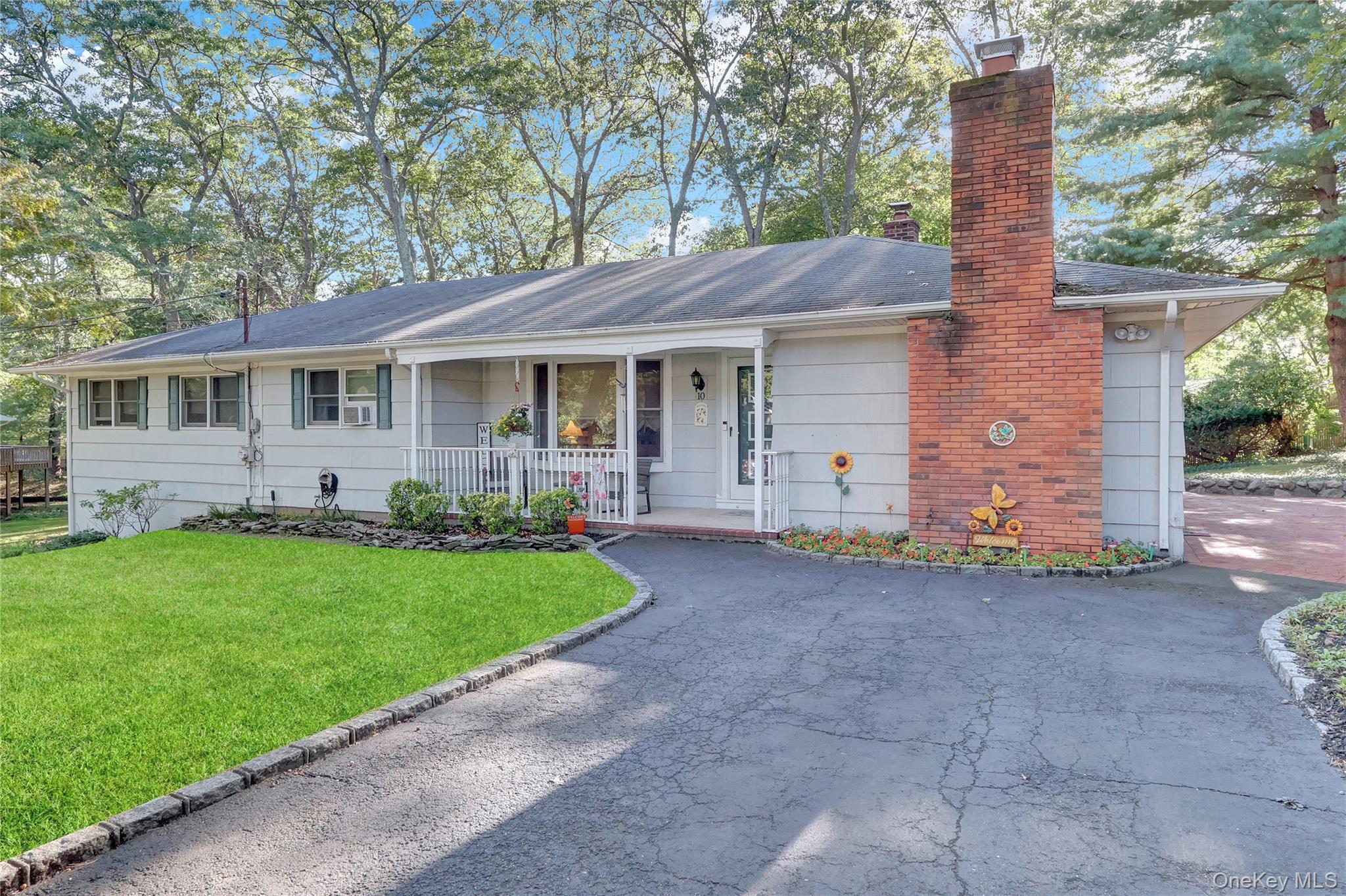 10 Pardam Knoll Drive, Miller Place, NY 11764