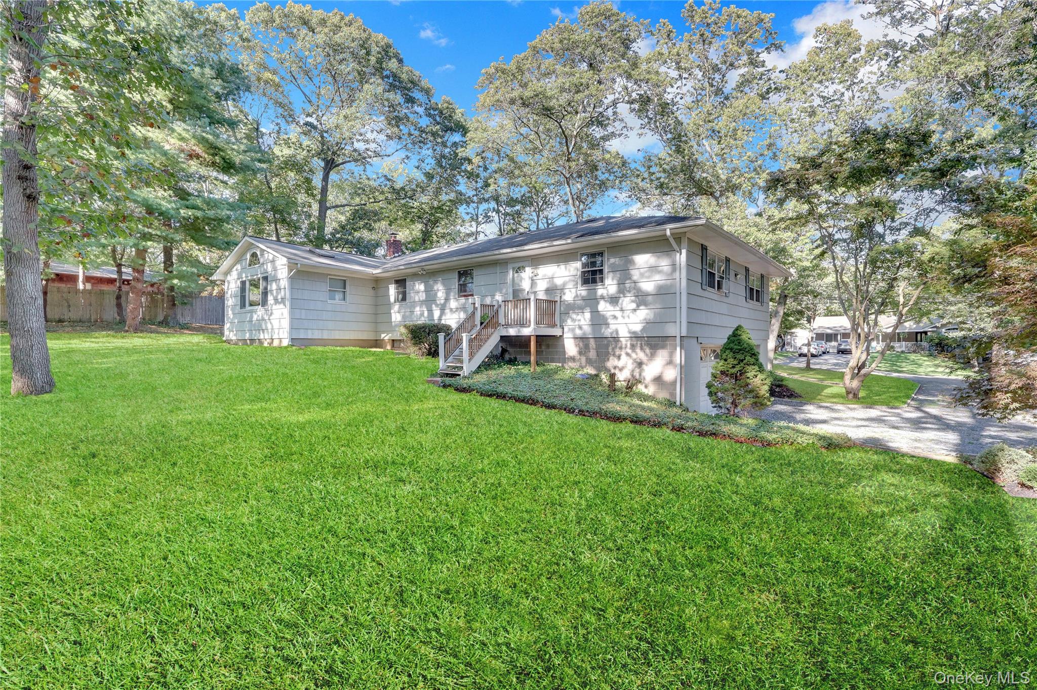 10 Pardam Knoll Drive, Miller Place, NY 11764