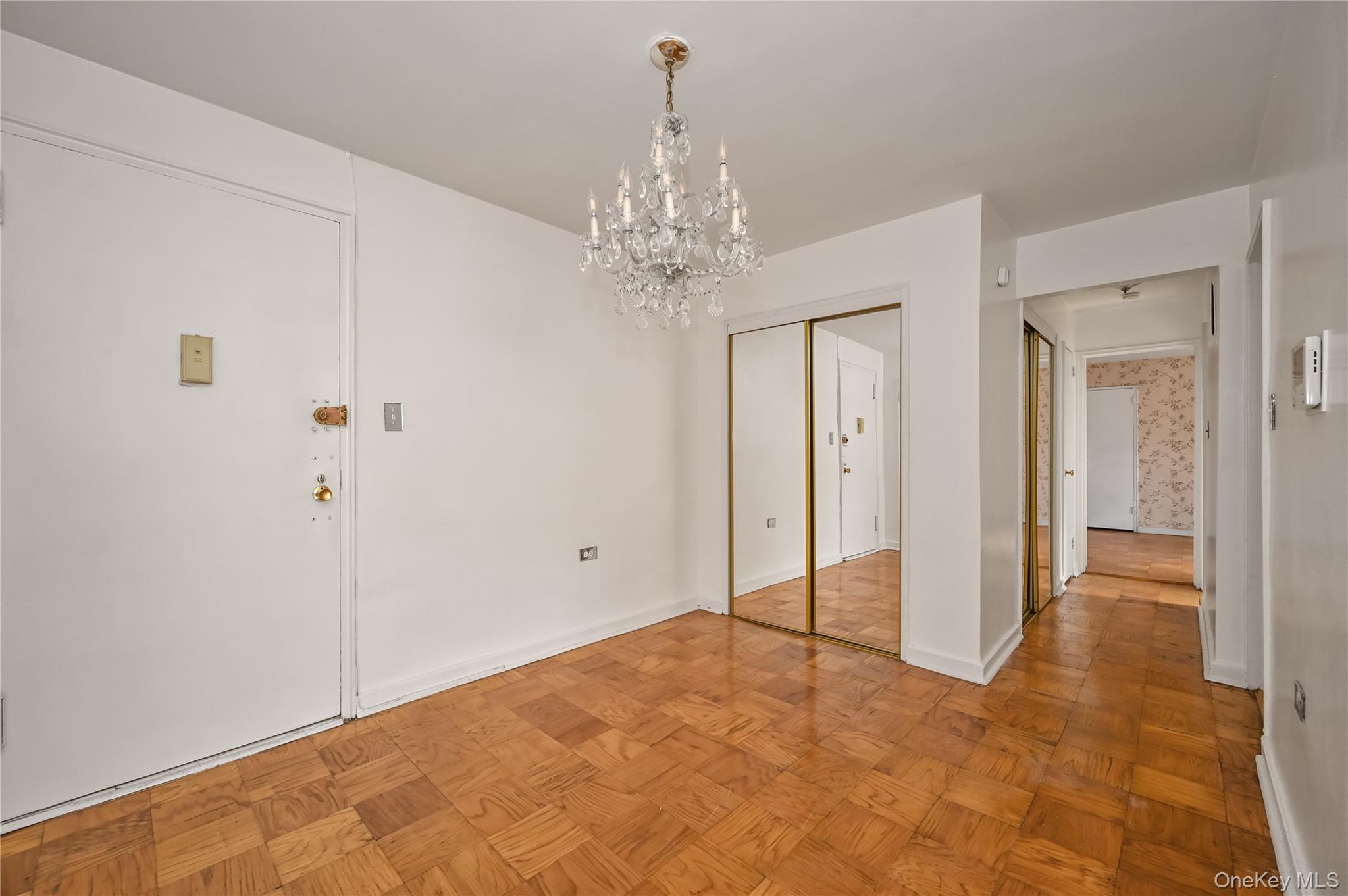99-10 60Ave # 1E, Corona, NY 11368