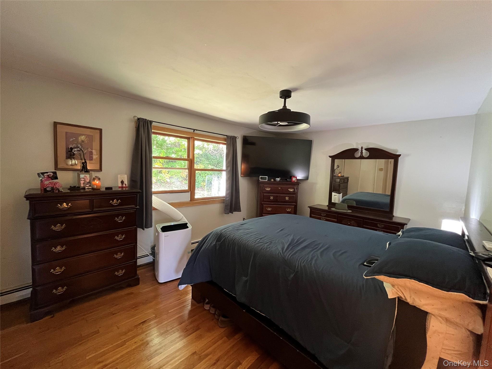 33 Park Hill Drive, Hopewell Junction, NY 12533