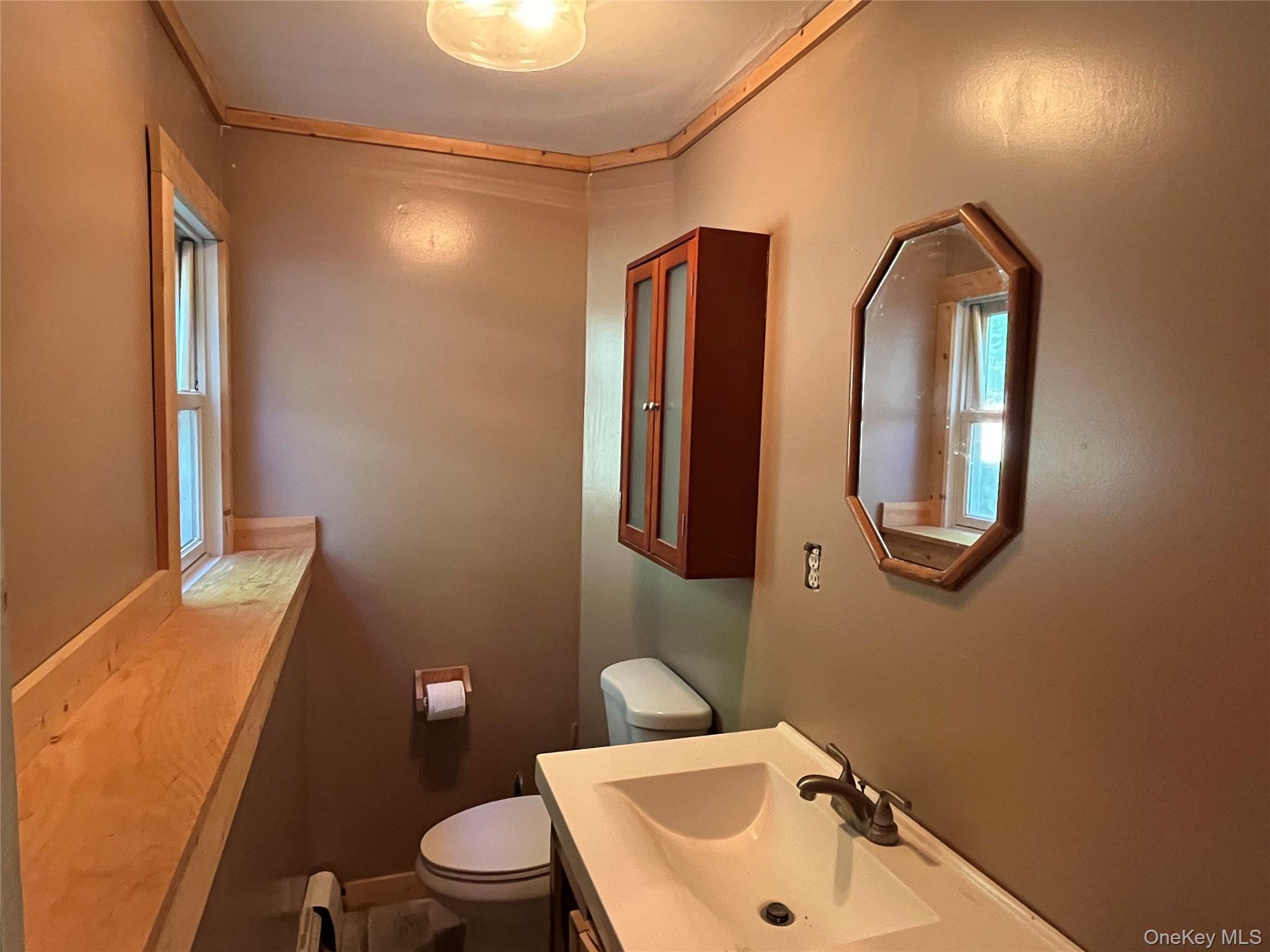 33 Park Hill Drive, Hopewell Junction, NY 12533