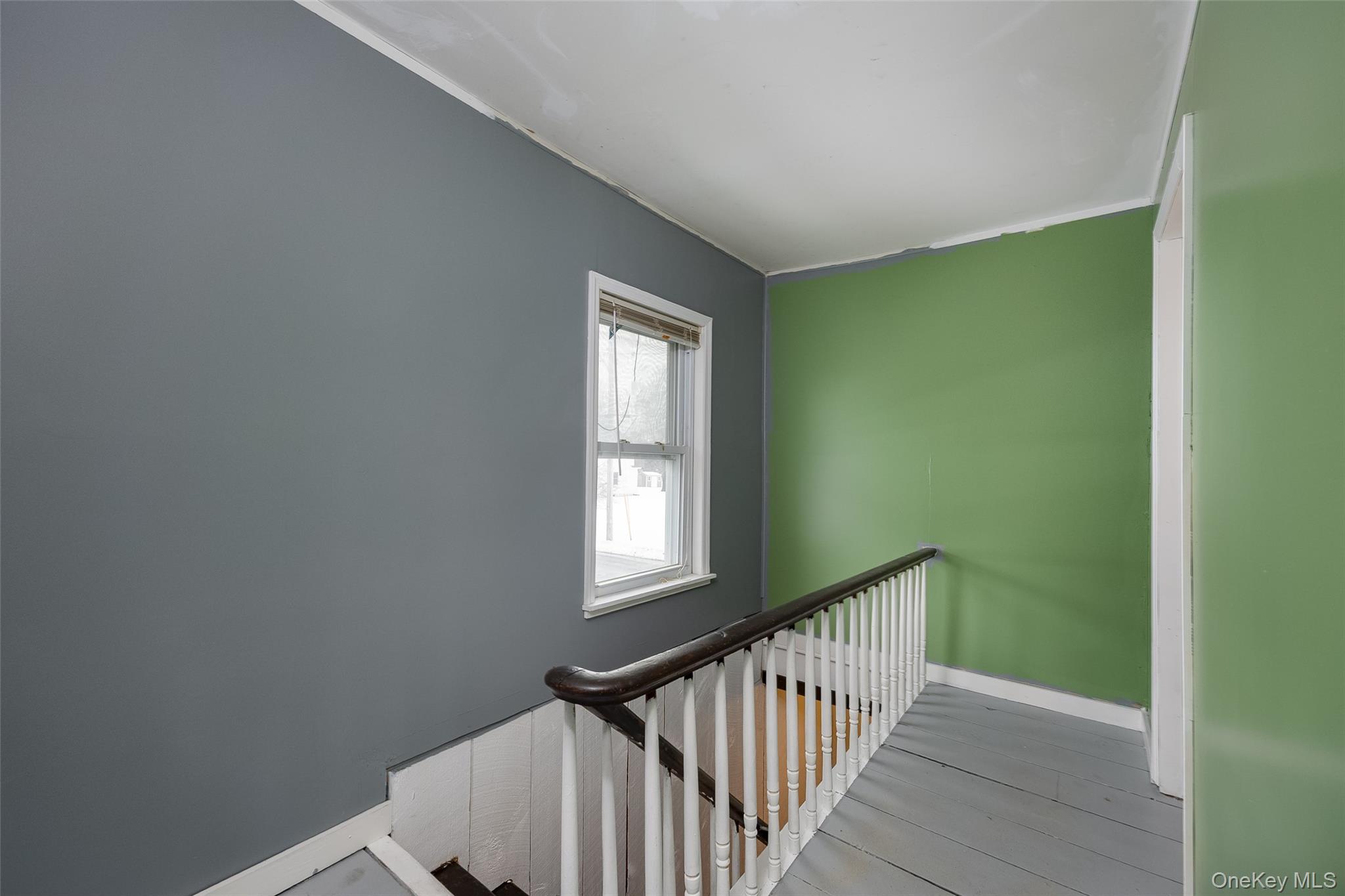 33 Thompson Street, Red Hook, NY 12571