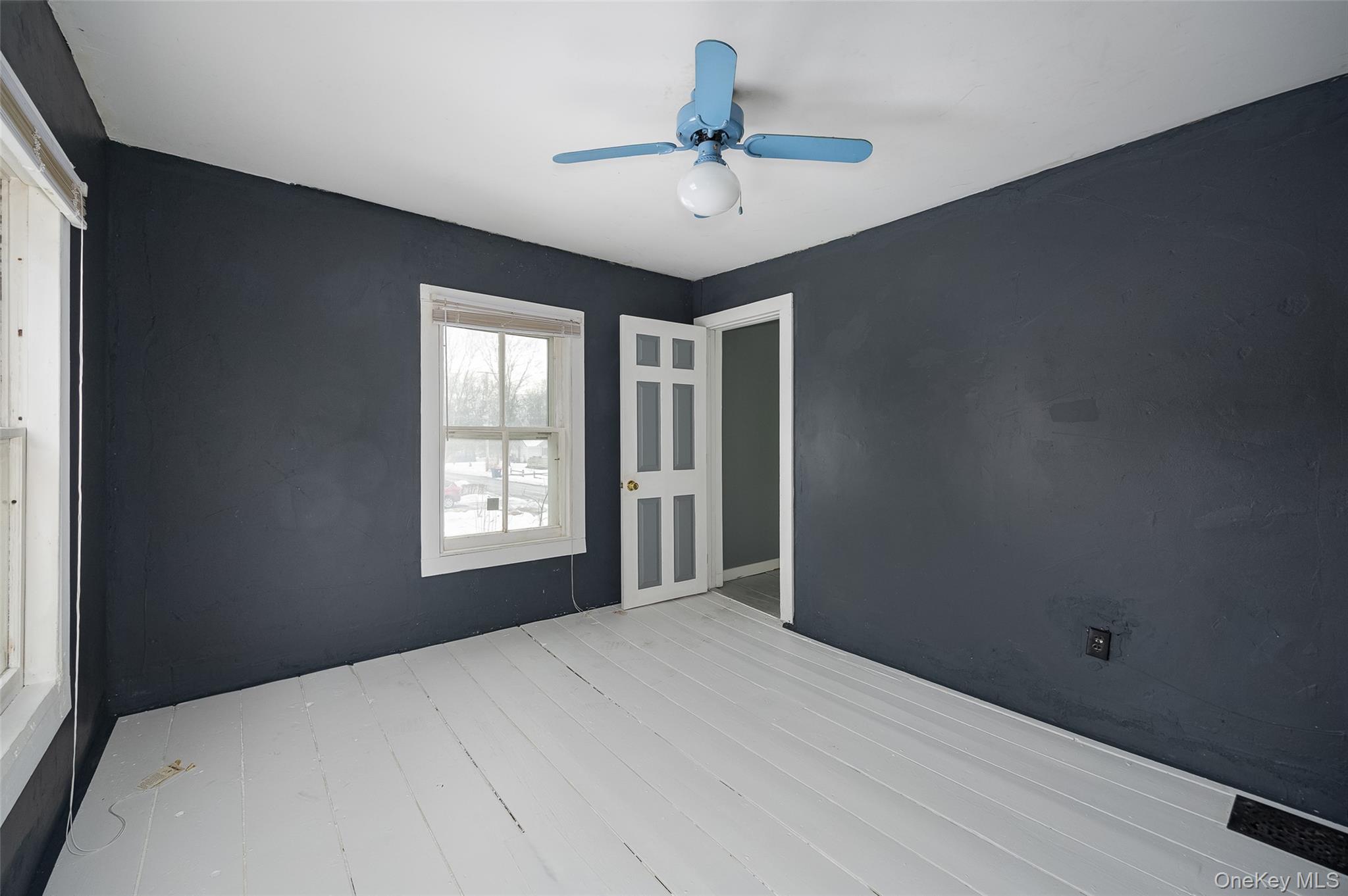 33 Thompson Street, Red Hook, NY 12571