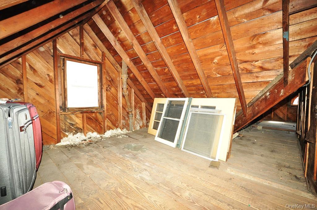 54 Lincoln Avenue, White Plains, NY 10606