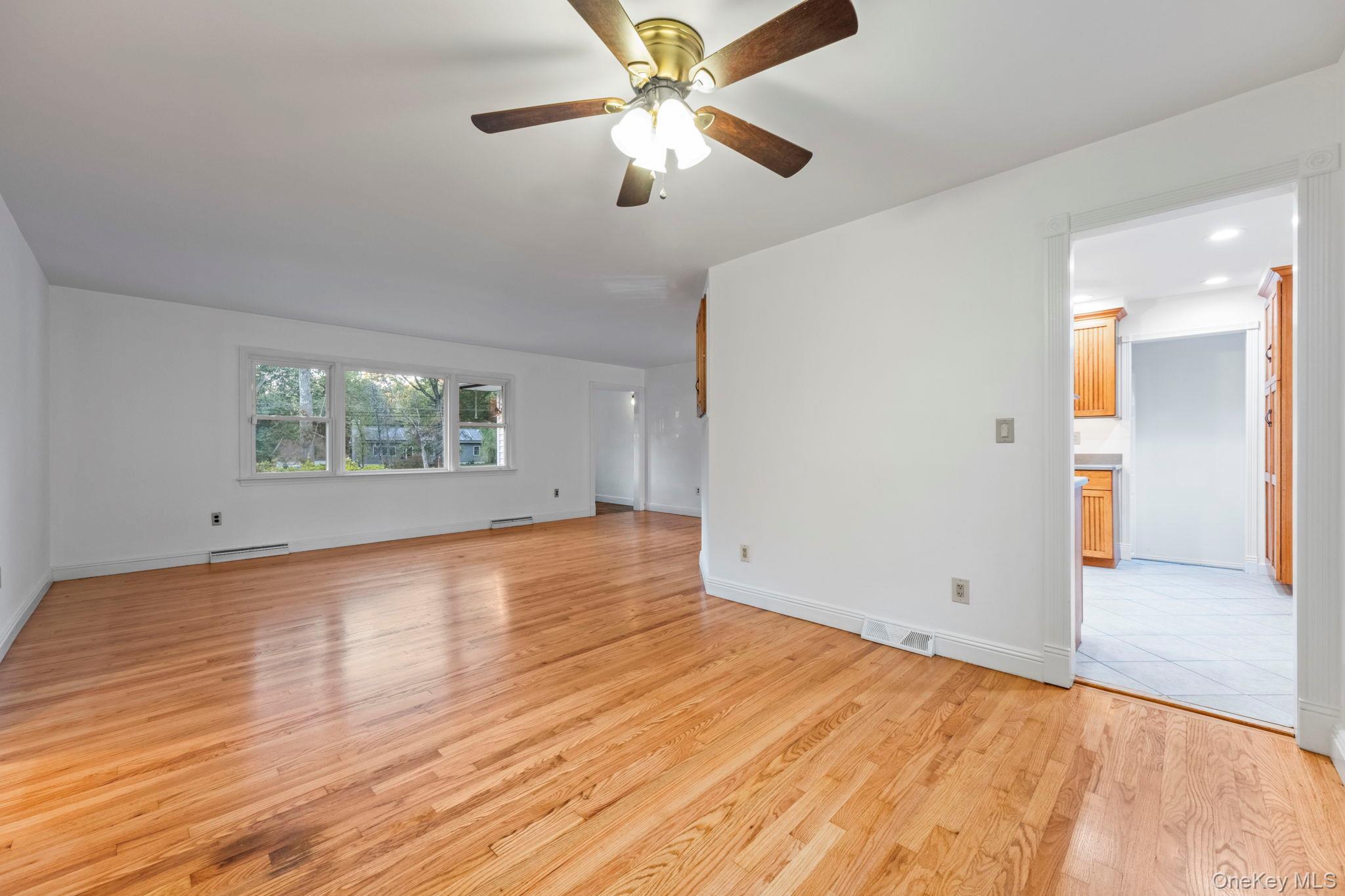 150 Long Lane, Bloomingburg, NY 12721