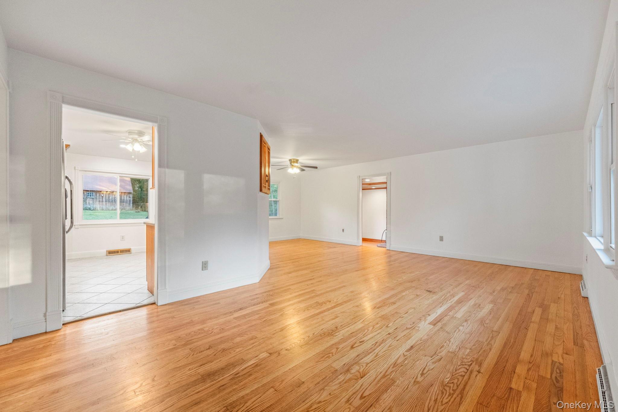 150 Long Lane, Bloomingburg, NY 12721