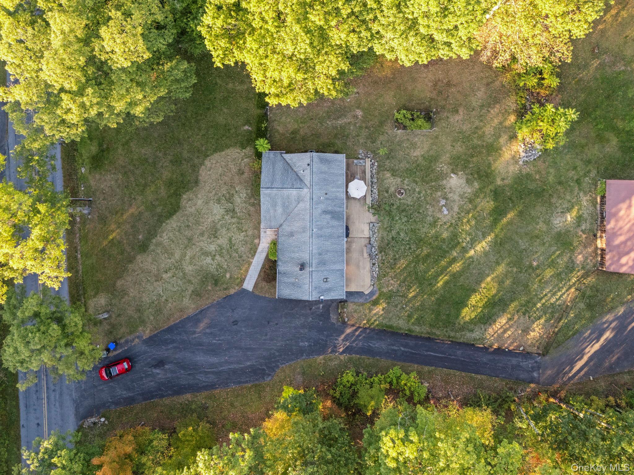 150 Long Lane, Bloomingburg, NY 12721