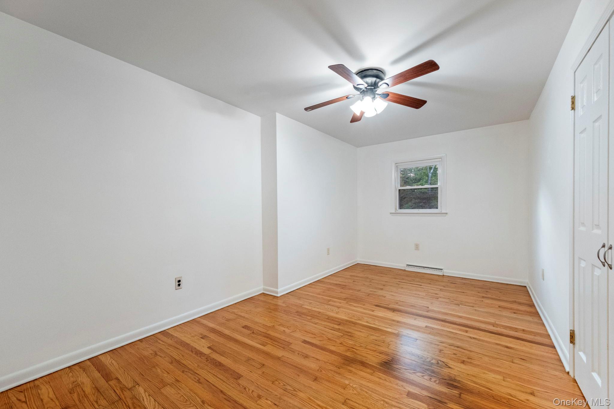 150 Long Lane, Bloomingburg, NY 12721