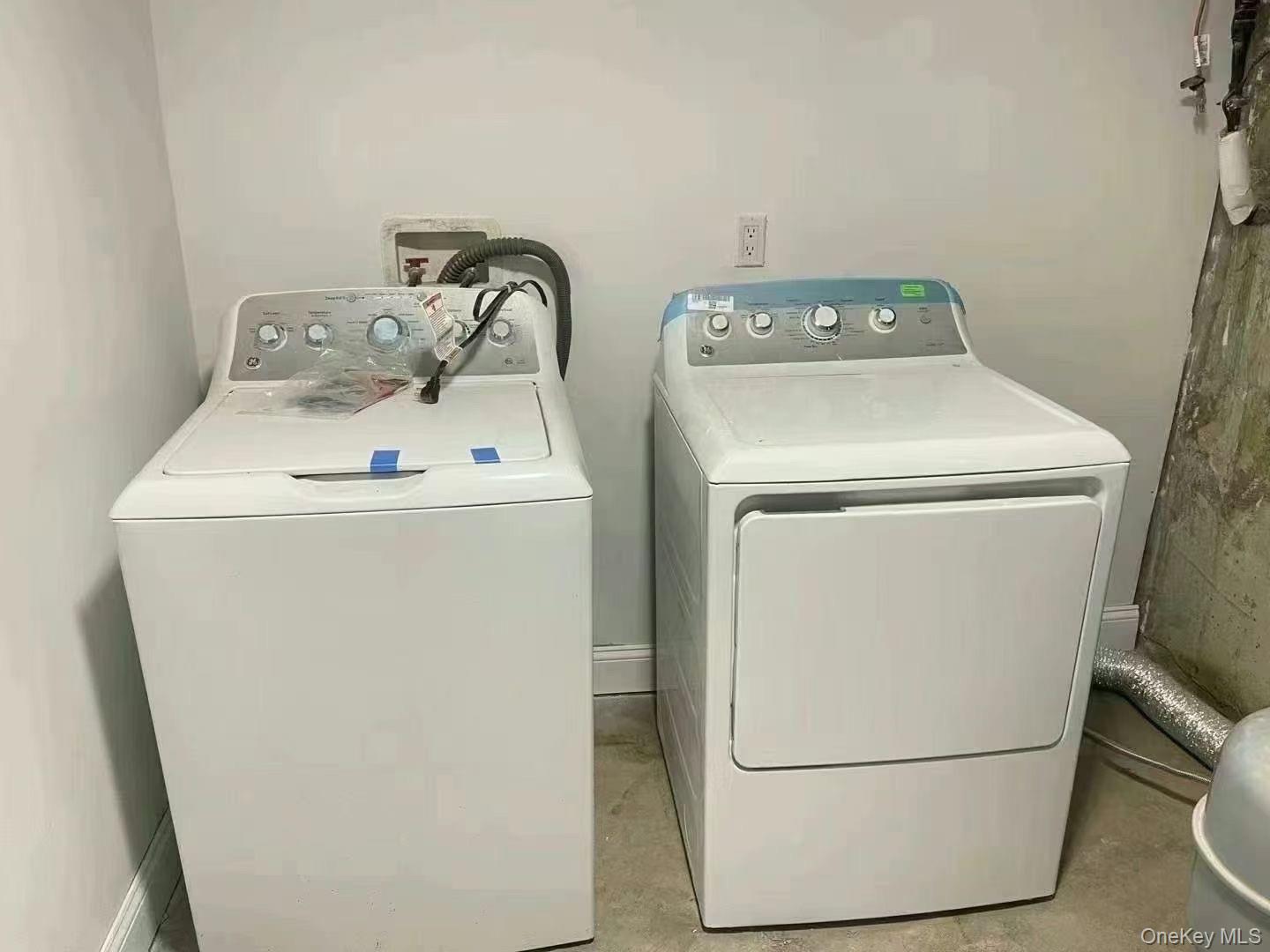 345 Plainfield Avenue, Floral Park, NY 11001