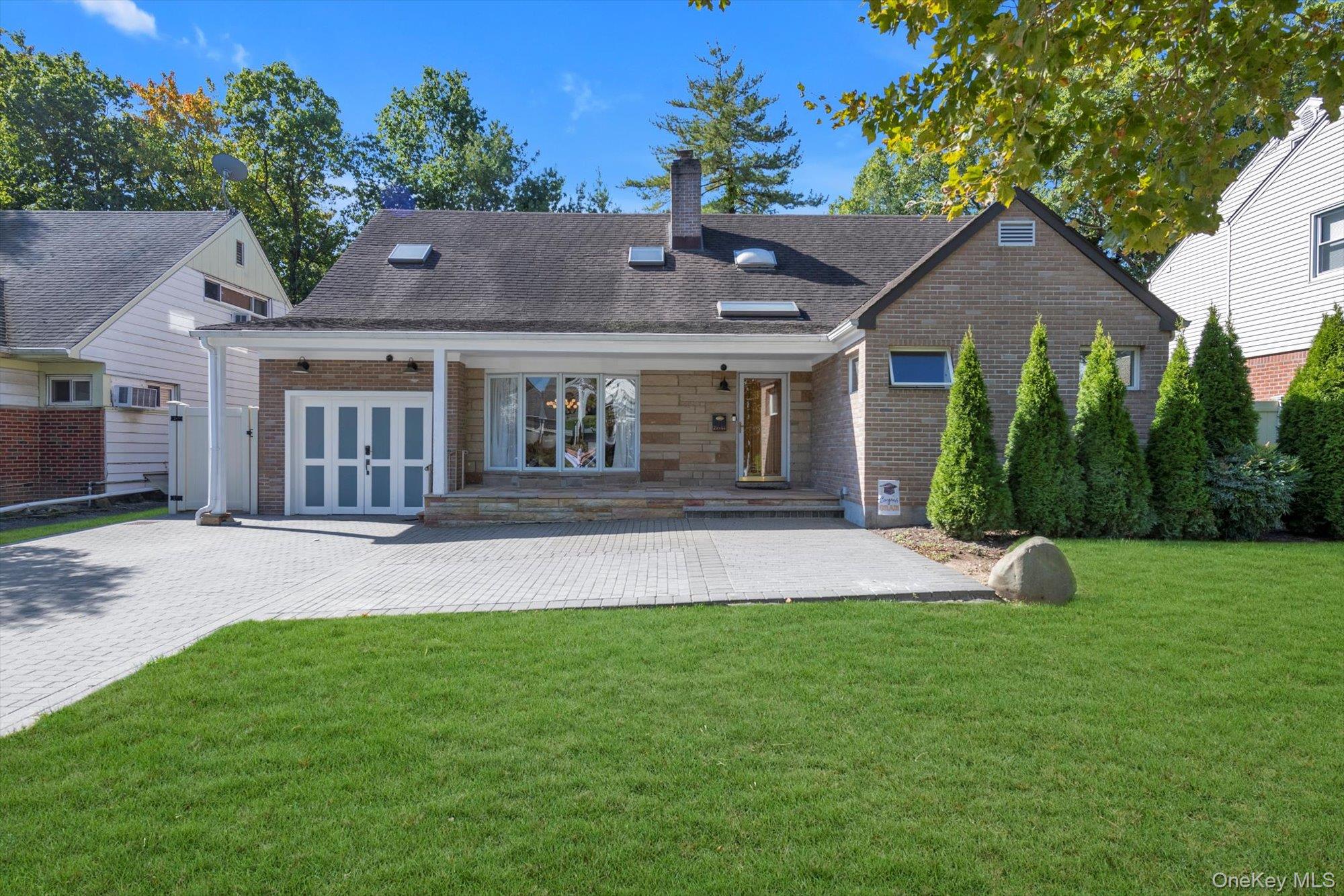 219-44 Peck Avenue, Hollis Hills, NY 11427