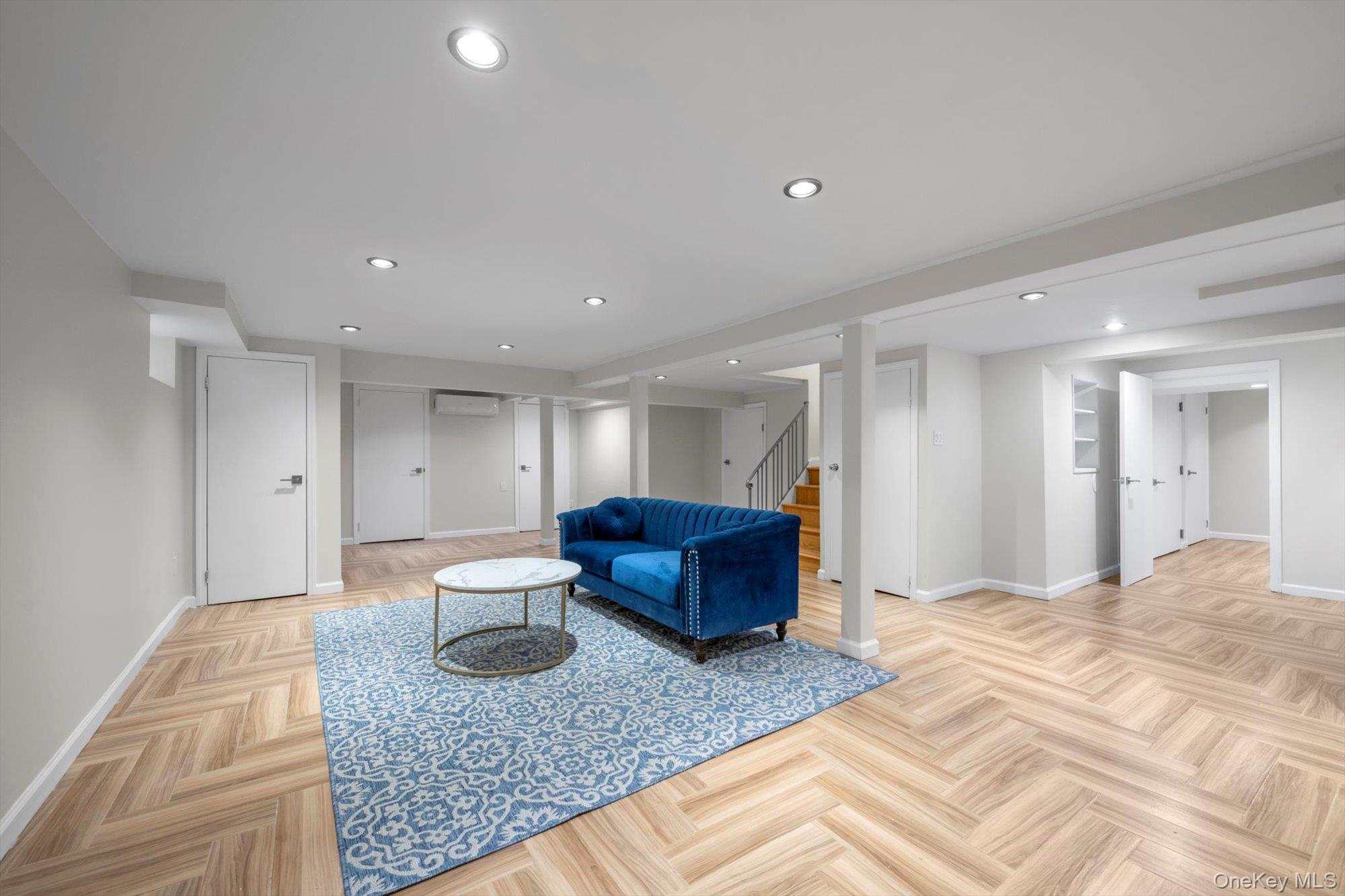 219-44 Peck Avenue, Hollis Hills, NY 11427