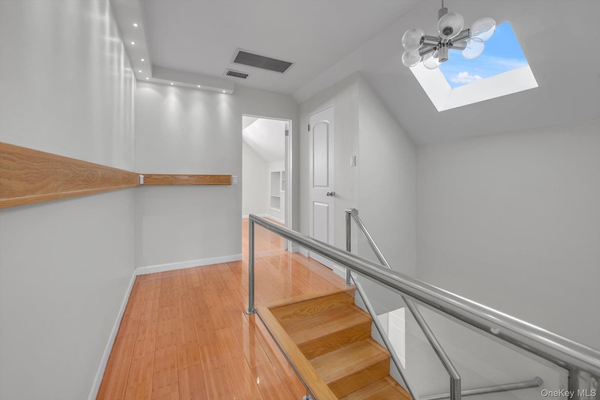 219-44 Peck Avenue, Hollis Hills, NY 11427