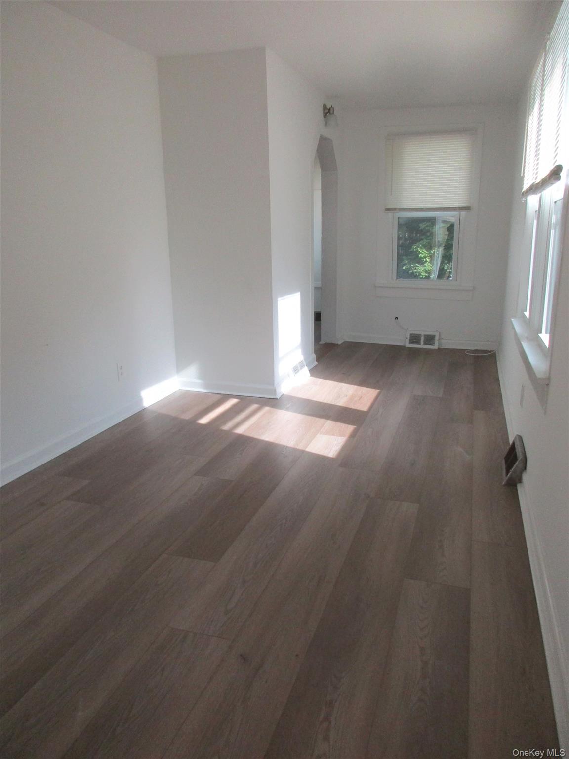 304-306 Roosa Gap Road # 304, Bloomingburg, NY 12721