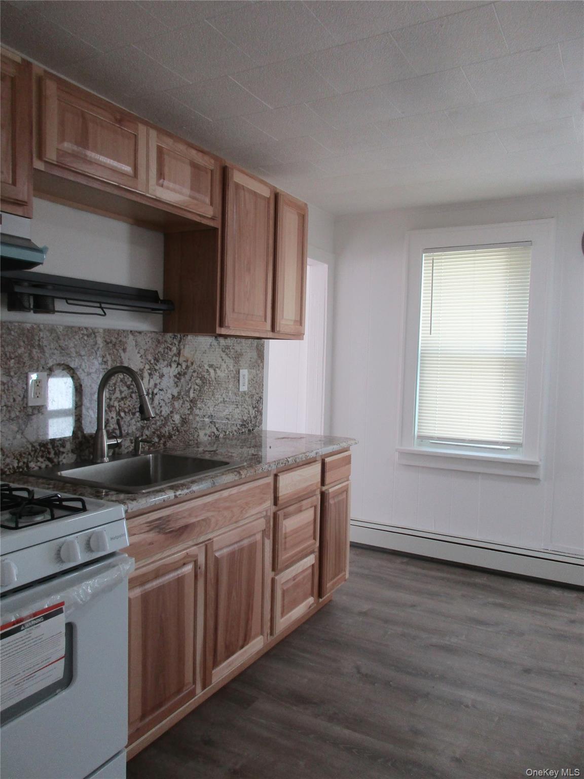 304-306 Roosa Gap Road # 304, Bloomingburg, NY 12721