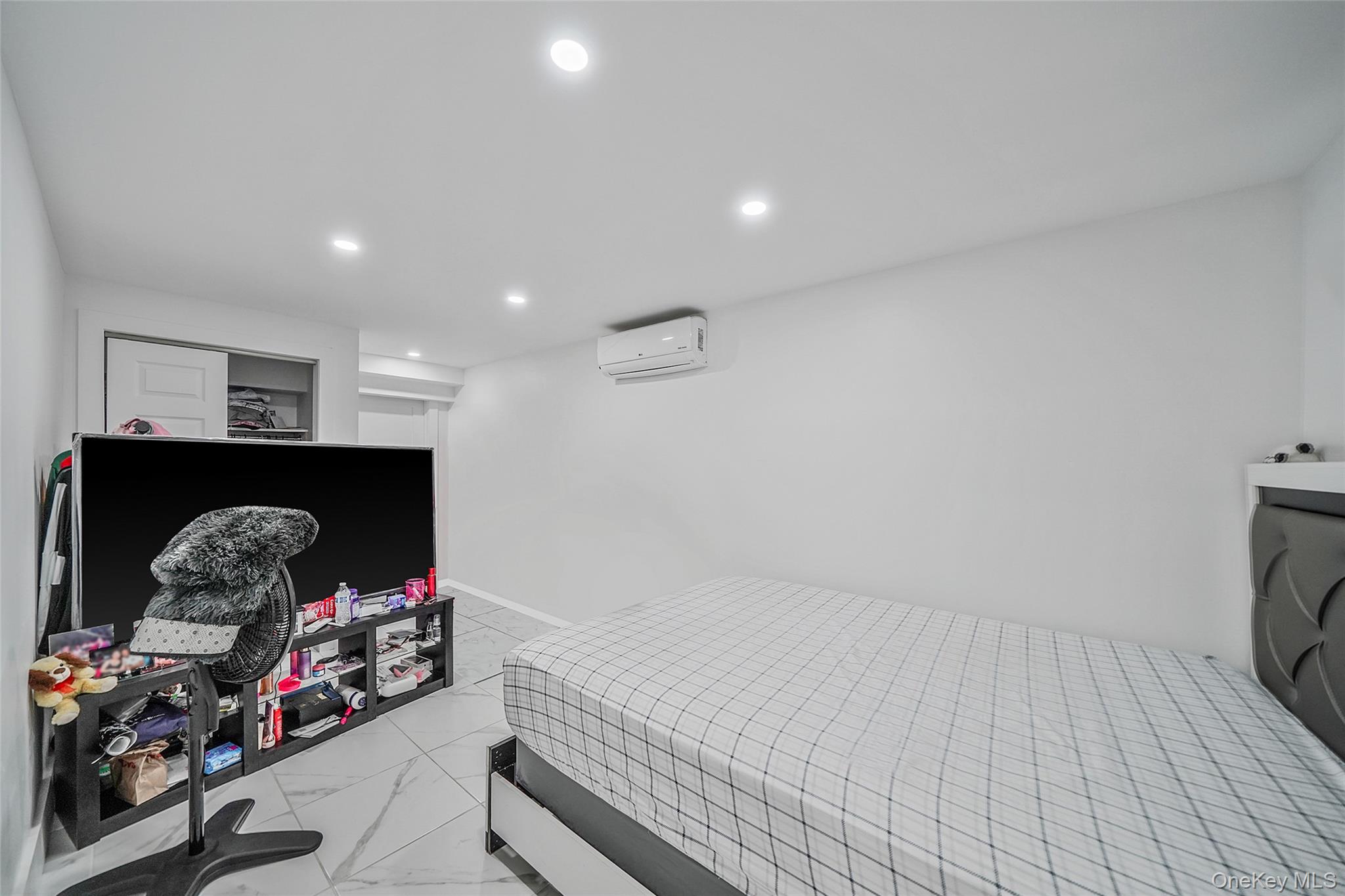 41 Eldridge Avenue, Hempstead, NY 11550