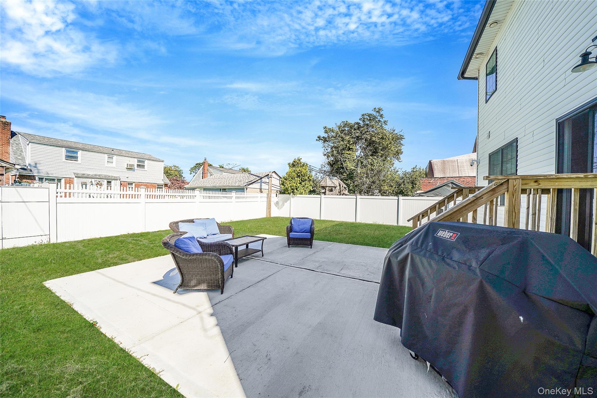 41 Eldridge Avenue, Hempstead, NY 11550