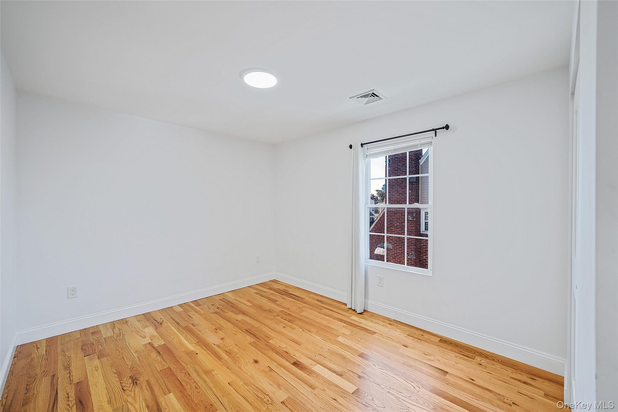 41 Eldridge Avenue, Hempstead, NY 11550