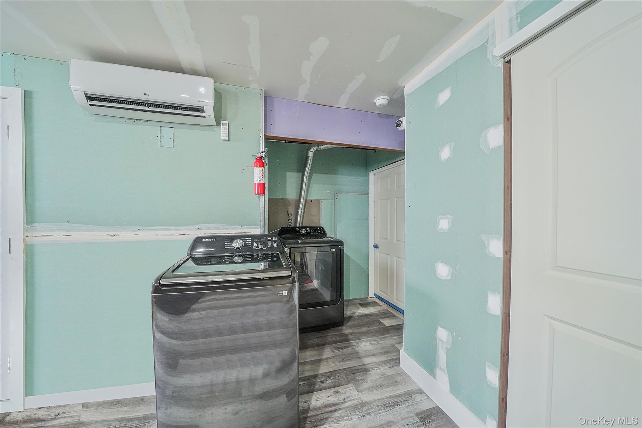 41 Eldridge Avenue, Hempstead, NY 11550