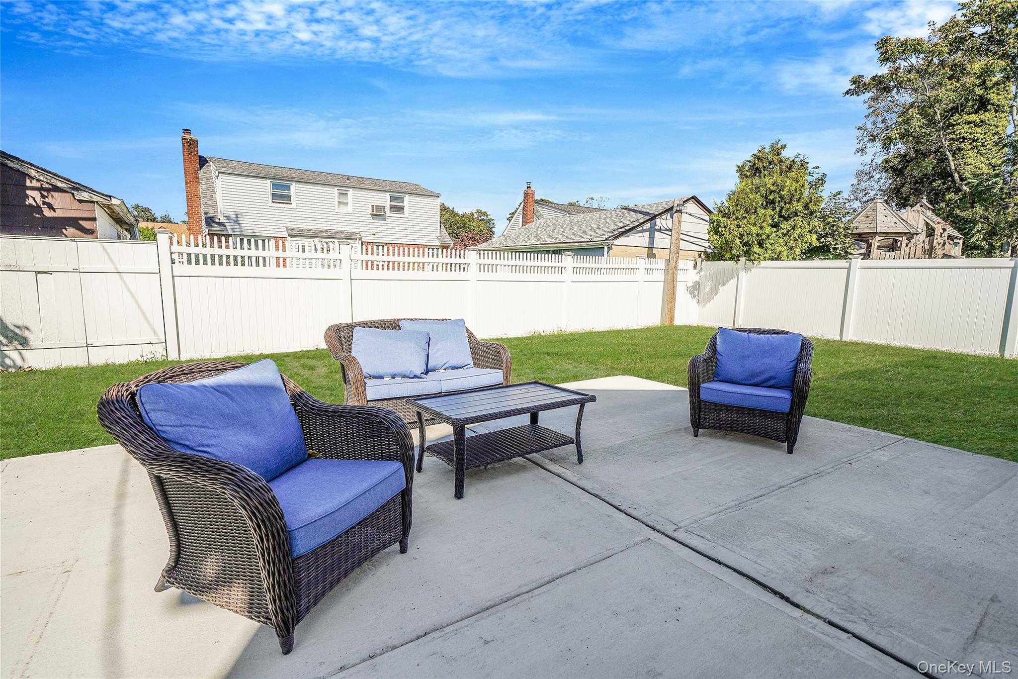 41 Eldridge Avenue, Hempstead, NY 11550