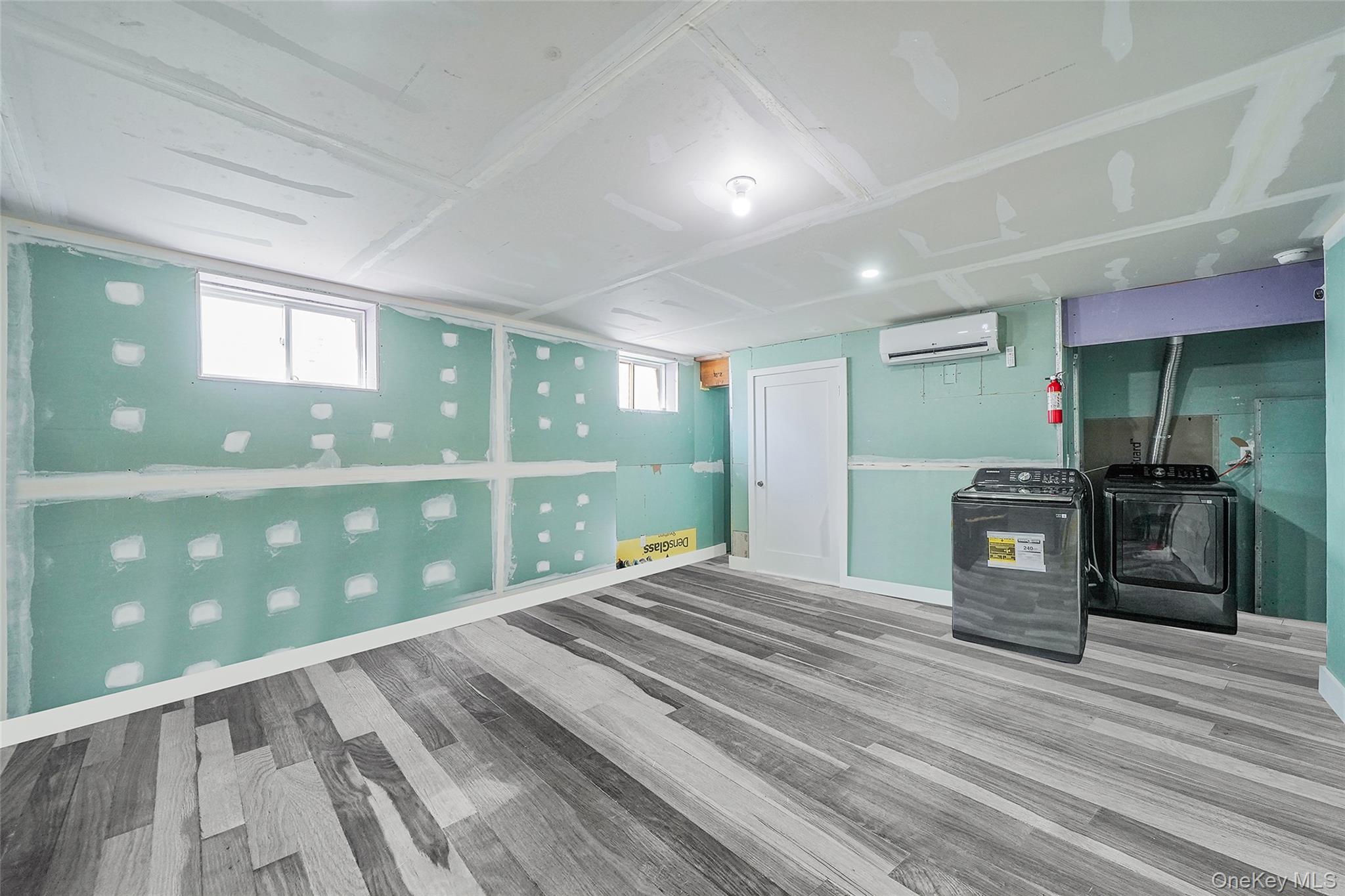 41 Eldridge Avenue, Hempstead, NY 11550